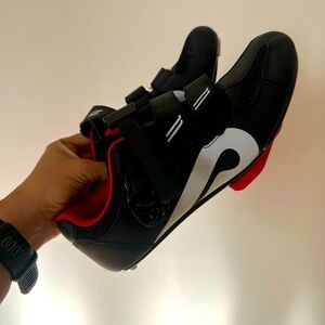 Peloton Cycling Shoes size 39